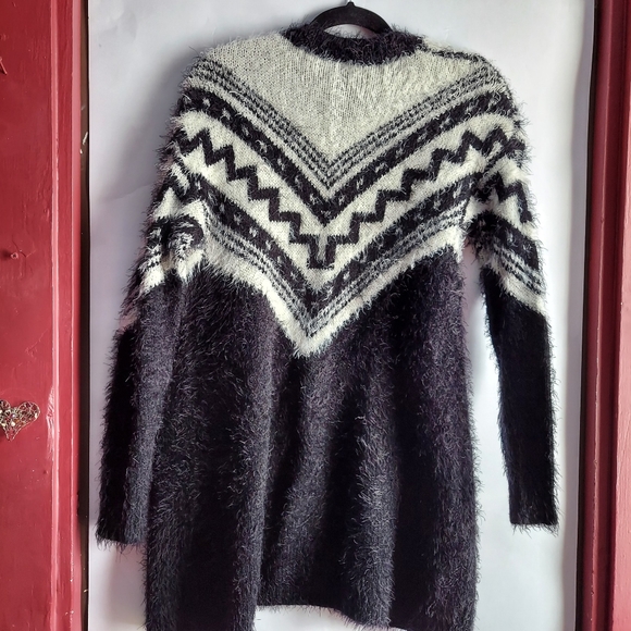 Adore Open Front Fuzzy Soft Cardigan Sz M - Picture 2 of 4